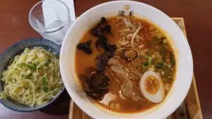 竜禾拉麵 鬼椒肋眼拉麵加糖心蛋加麵