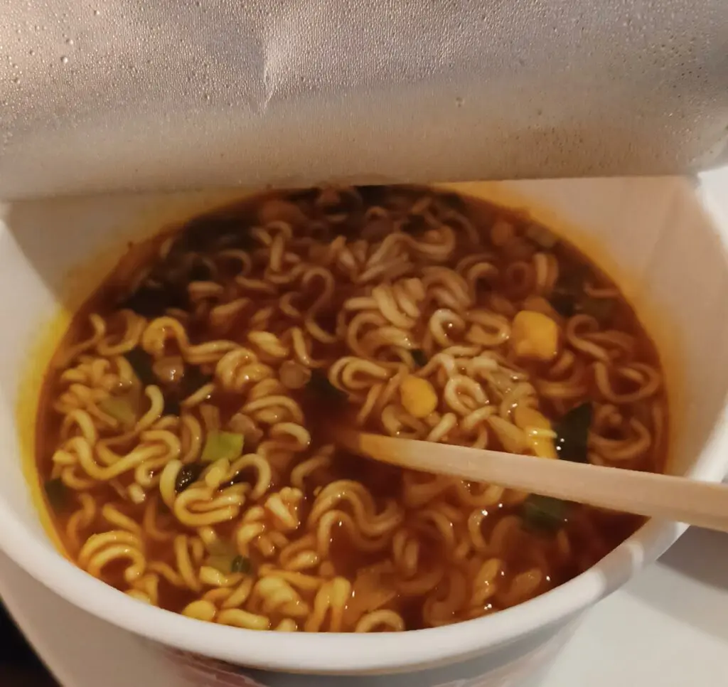 農心 辣牛肉湯麵 成品圖