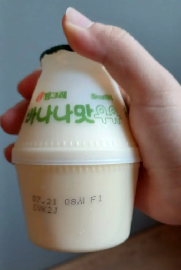 韓國特色小吃 香蕉牛奶