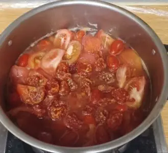 紅醬 加入番茄乾