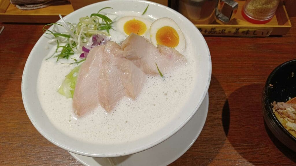 22-post ramen roundup: Douraku Ramen - Dabei branch