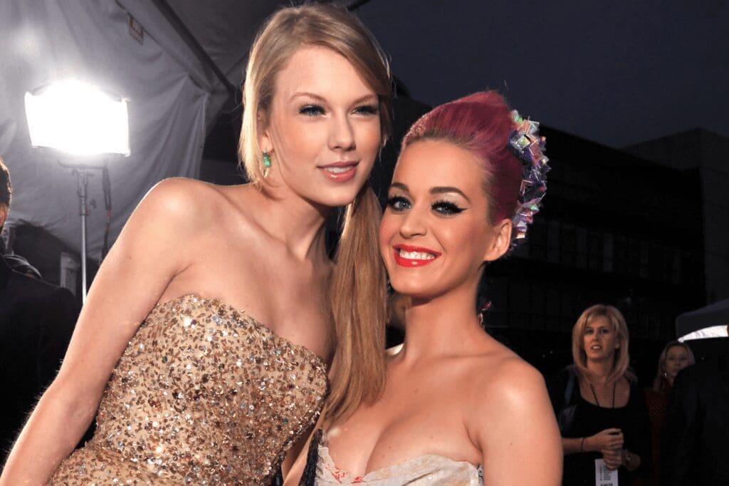 Taylor Swift 和 Katy perry 的合照