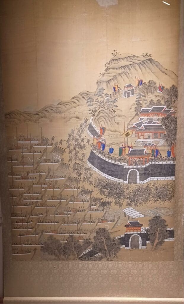 Busan Museum, a painting by people of the past depicting Japan's attack on Busan at the time (the "Busanjinsunjeoldo")