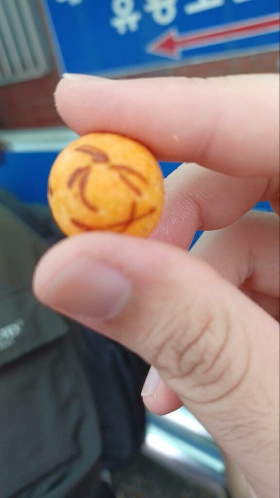 韓國特色小吃 魷魚花生球