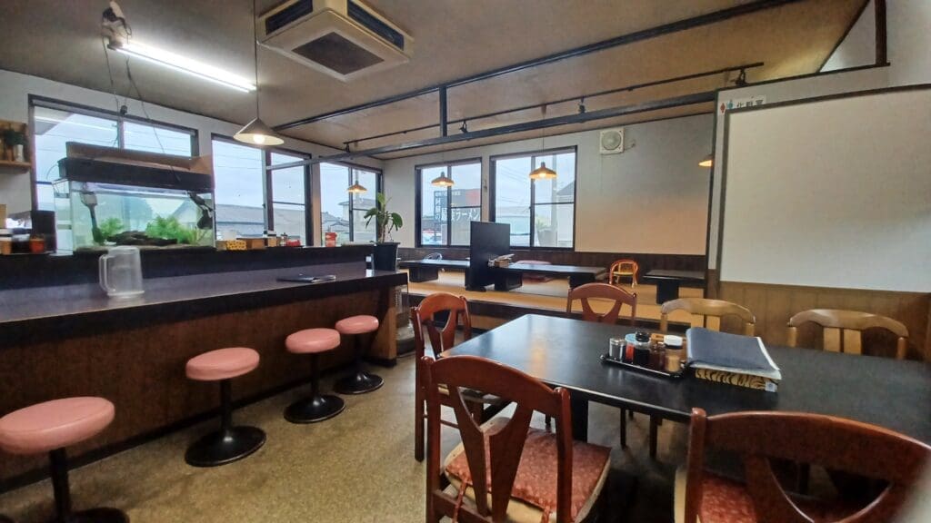 尺間拉麵 店內空間