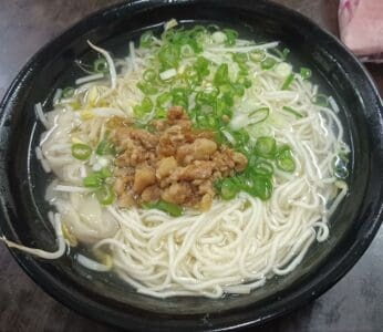 Niu Bei Bei Beef Noodles large plain noodles