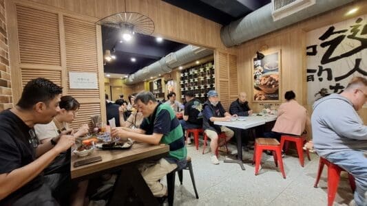 Xiaowang Zhugua - the dining environment